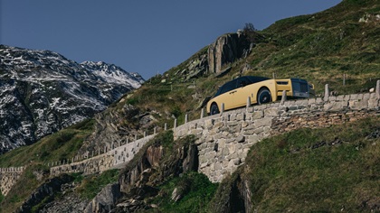 Rolls-Royce Phantom ‘Goldfinger’ (2024)