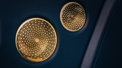 Rolls-Royce Phantom ‘Goldfinger’ (2024) – Interior