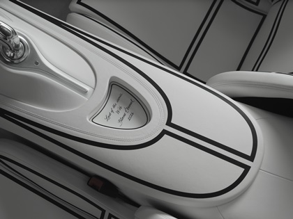 Bugatti W16 Mistral Blanc Éternel (2026)