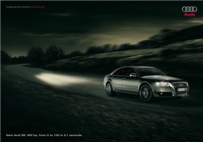 2006 Audi S8 - Light