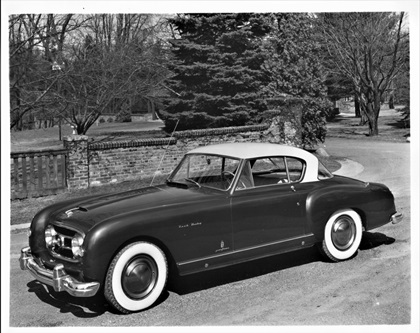 Nash-Healey LeMans Coupe (Pininfarina), 1954 – C-pillar slant is reversed