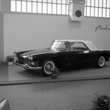 Cadillac Skylight Coupé (Pininfarina) – Geneva Motor Show, March 1958