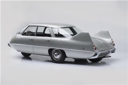 Pininfarina X, 1960