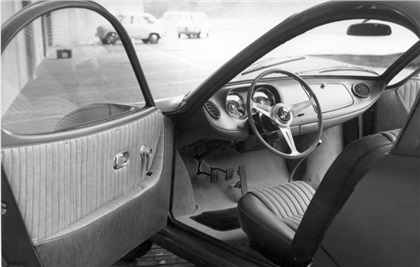Renault R8 Coupe (Ghia), 1964 - Interior