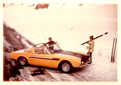 Ferrari 330 GT 2+2 (Michelotti), 1965