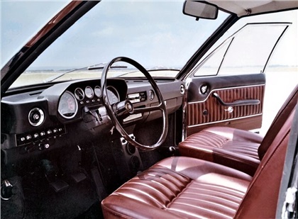 Tatra T613 Prototype (Vignale), 1969 - Four-Door Limousine (#0-00-29) - Interior