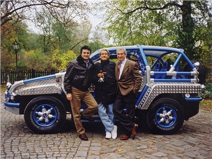 ItalDesign Touareg, 2000 - Fabrizio, Giorgetto Giugiaro and Helmut Newton