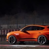 Inspired by high-performance sports cars, the coupe roofline and parabolic line create a dynamic and slick side profile.