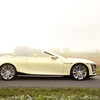 Side view of Cadillac SOLLEI concept vehicle in Manila Cream