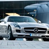 Mercedes-Benz SLS AMG (2010): Крыло чайки