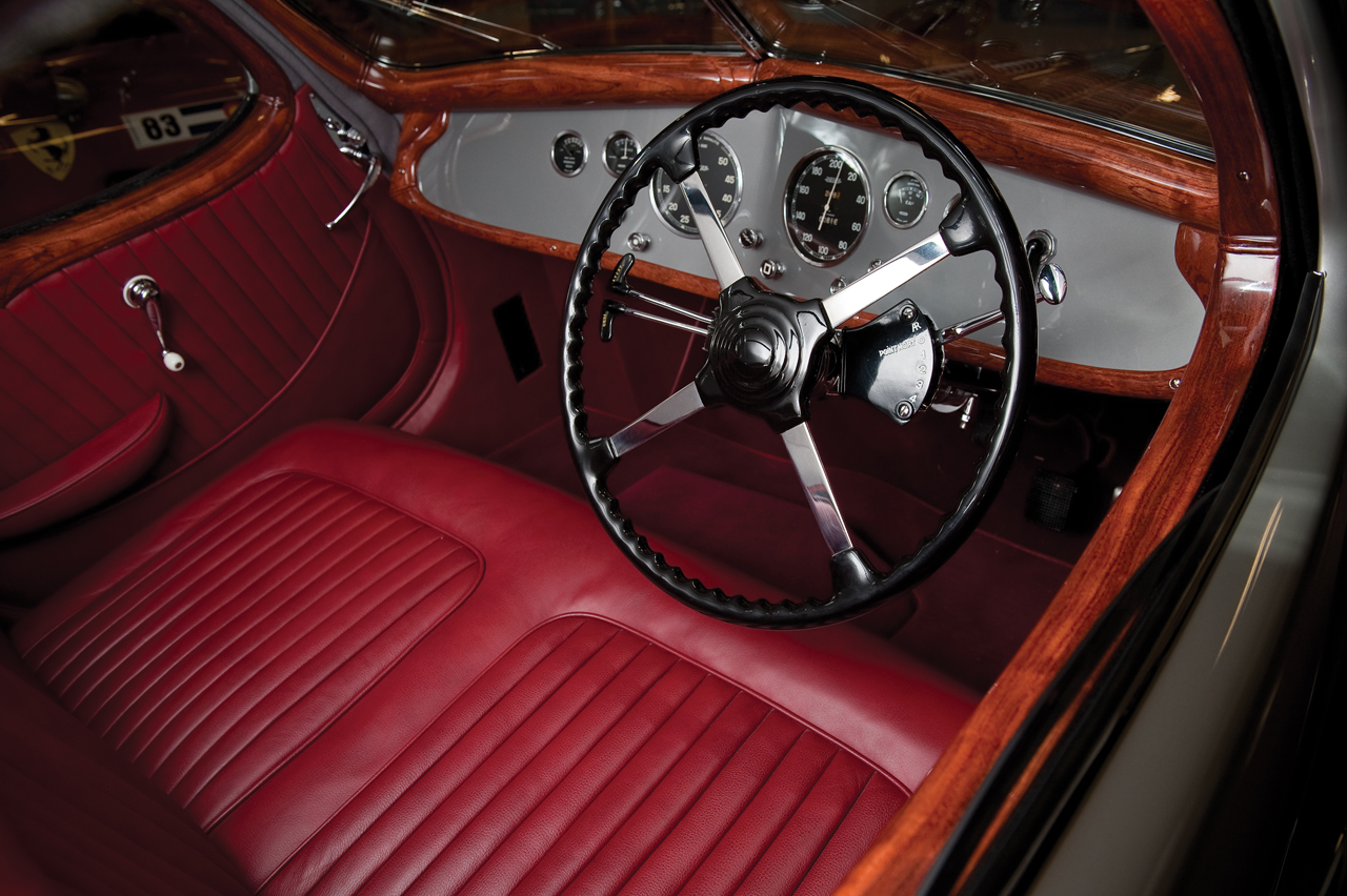 Talbot-Lago T150C-SS Teardrop Coupe (Figoni et Falaschi), 1938 - Photo: Troy Wood / RM Auctions