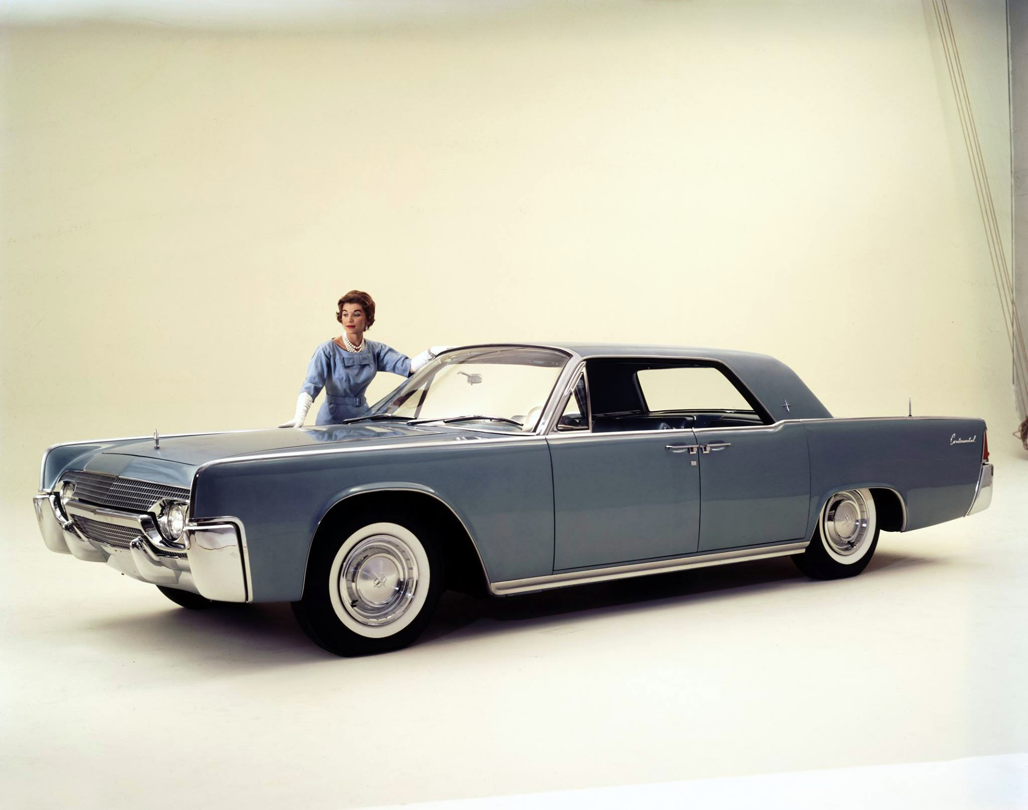 Lincoln Continental Four-Door Sedan, 1961