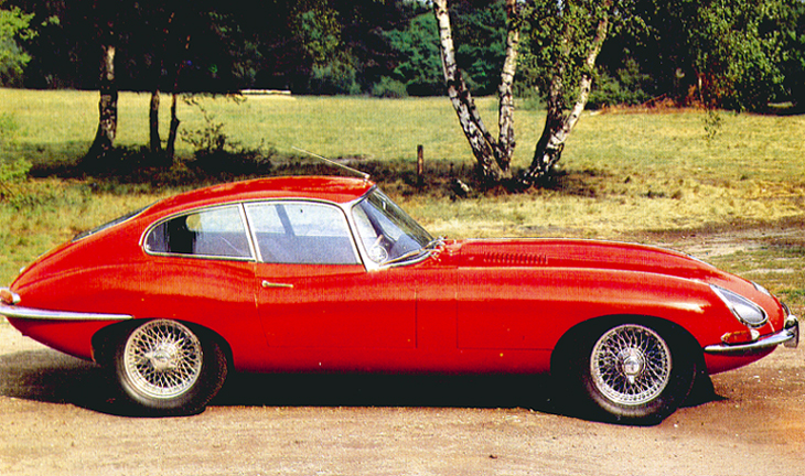 Jaguar E-Type (XKE), 1961