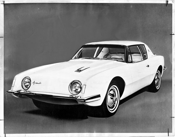 Studebaker Avanti, 1962
