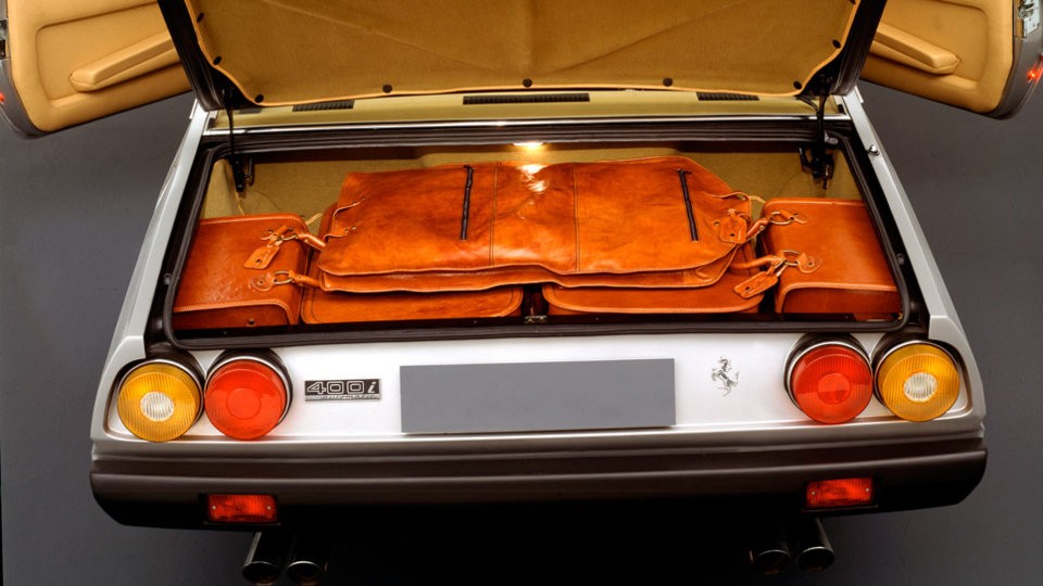 Ferrari 400i (Pininfarina), 1979-85 - Luggage space
