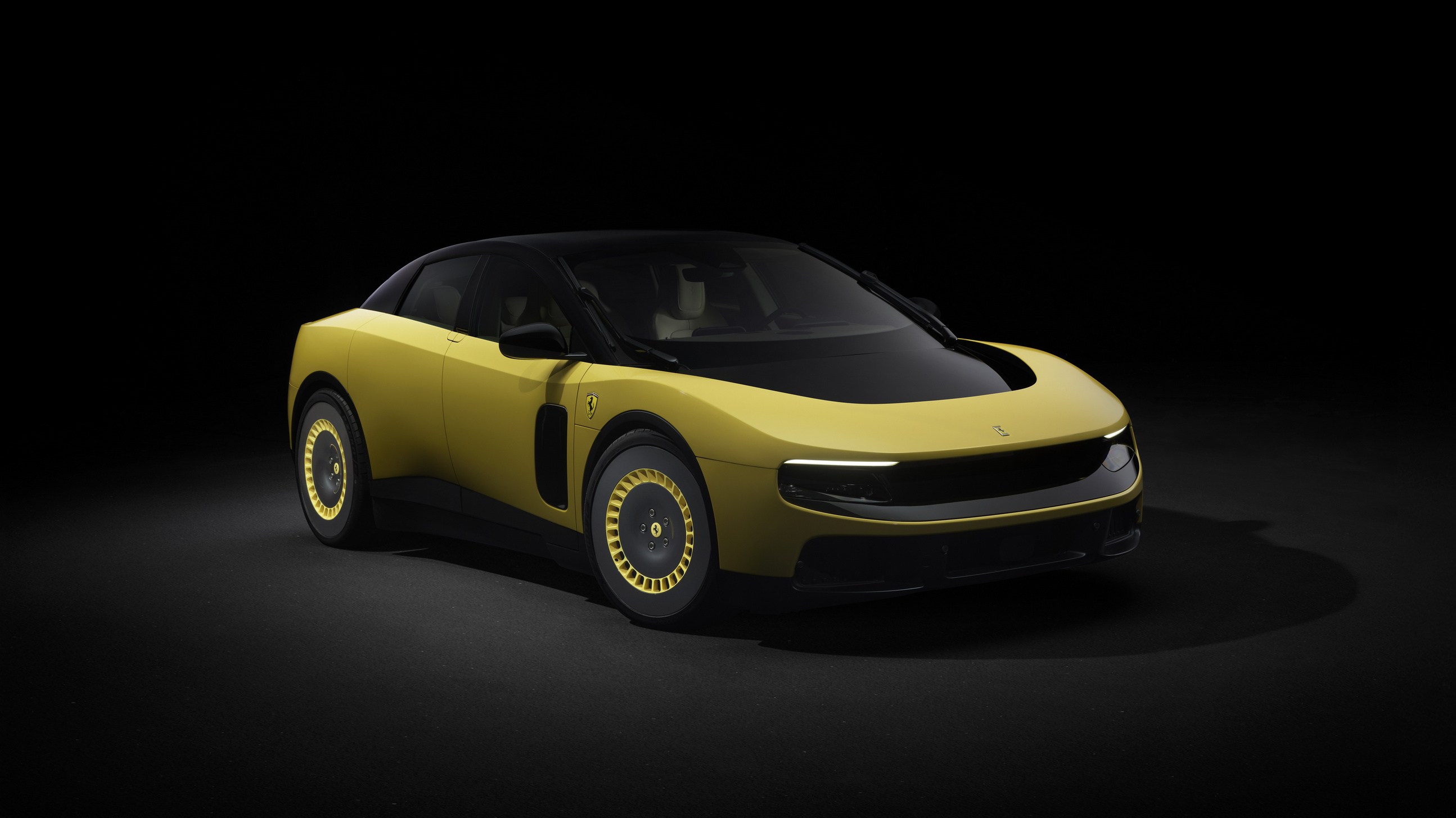 Ferrari Luce, 2026