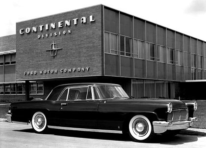 Prototype of the Continental Mark II in front of the Continental Division plant.