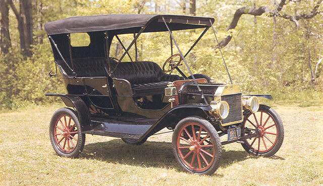 Ford Model-T Touring Car, 1910
