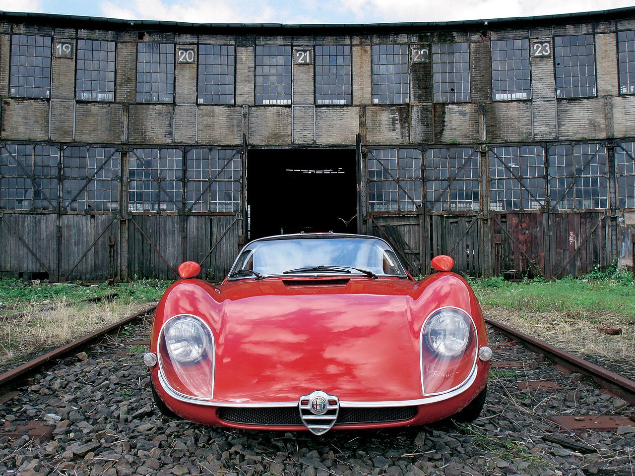 Alfa Romeo Tipo 33 Stradale, 1967-69