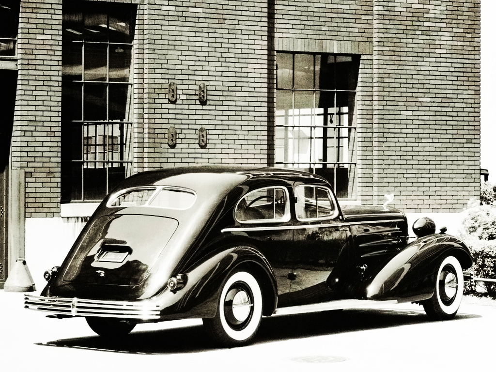 Cadillac Aerodynamic Coupe, 1933