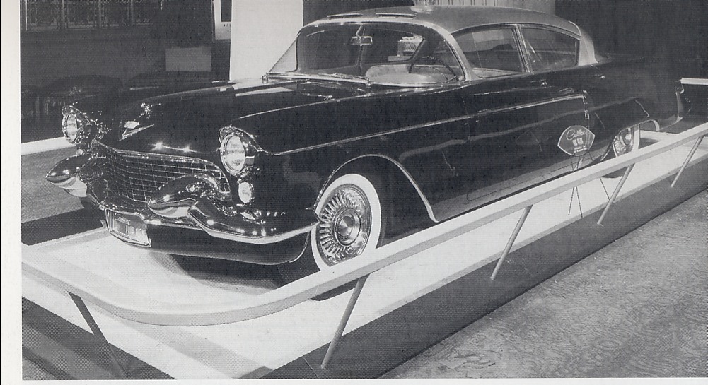 Cadillac Park Avenue, 1954