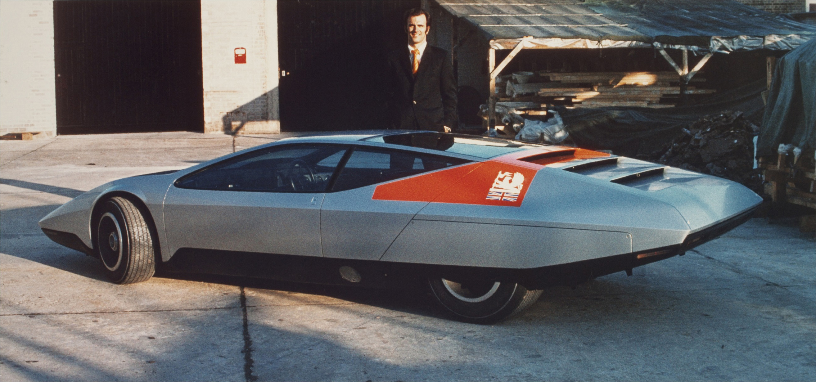Vauxhall SRV, 1970 - With Vauxhall Chief Designer Wayne Cherry