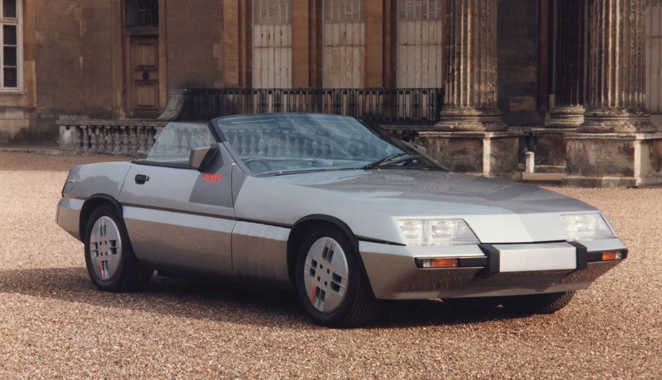 Vauxhall Equus, 1978 - ONE OF THE MANY PRESS PHOTOGRAPHS OF THE VAUXHALL EQUUS FROM NOVEMBER 1978 SHOWING THE FAMILIAR VAUXHALL TRADEMARK DROOP SNOOT FRONT END 