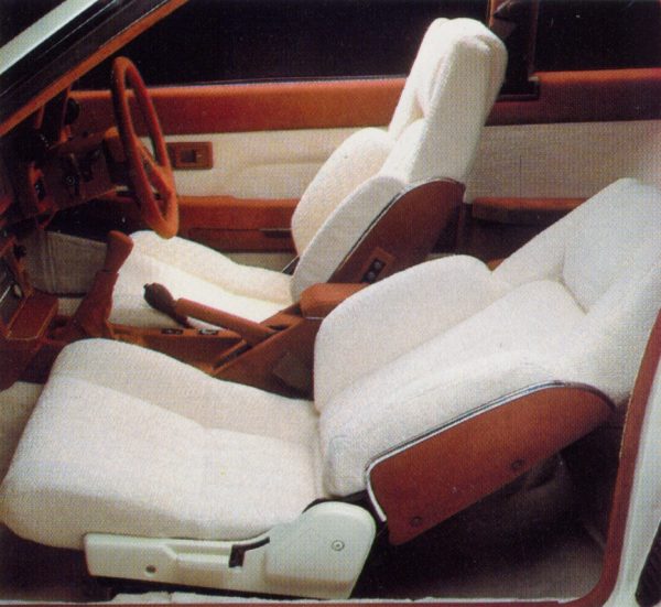 Toyota SV-2 Concept, 1981 - Interior