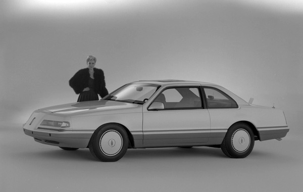 Lincoln Continental Concept 100, 1983