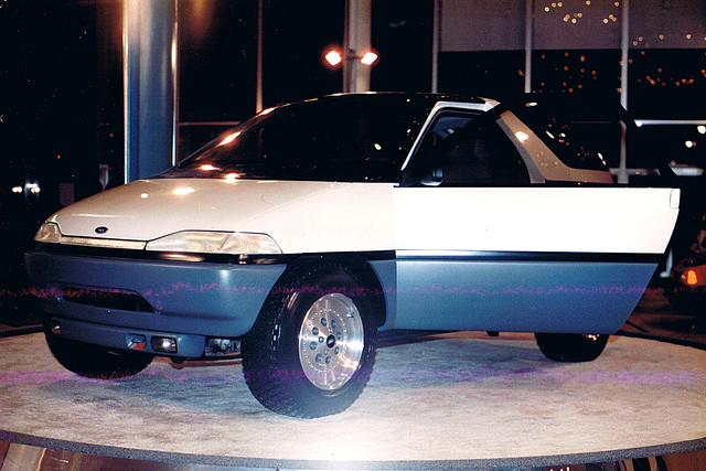 Ford Bronco DM-1 (Long Beach Auto Show) - Photo: David Moreno