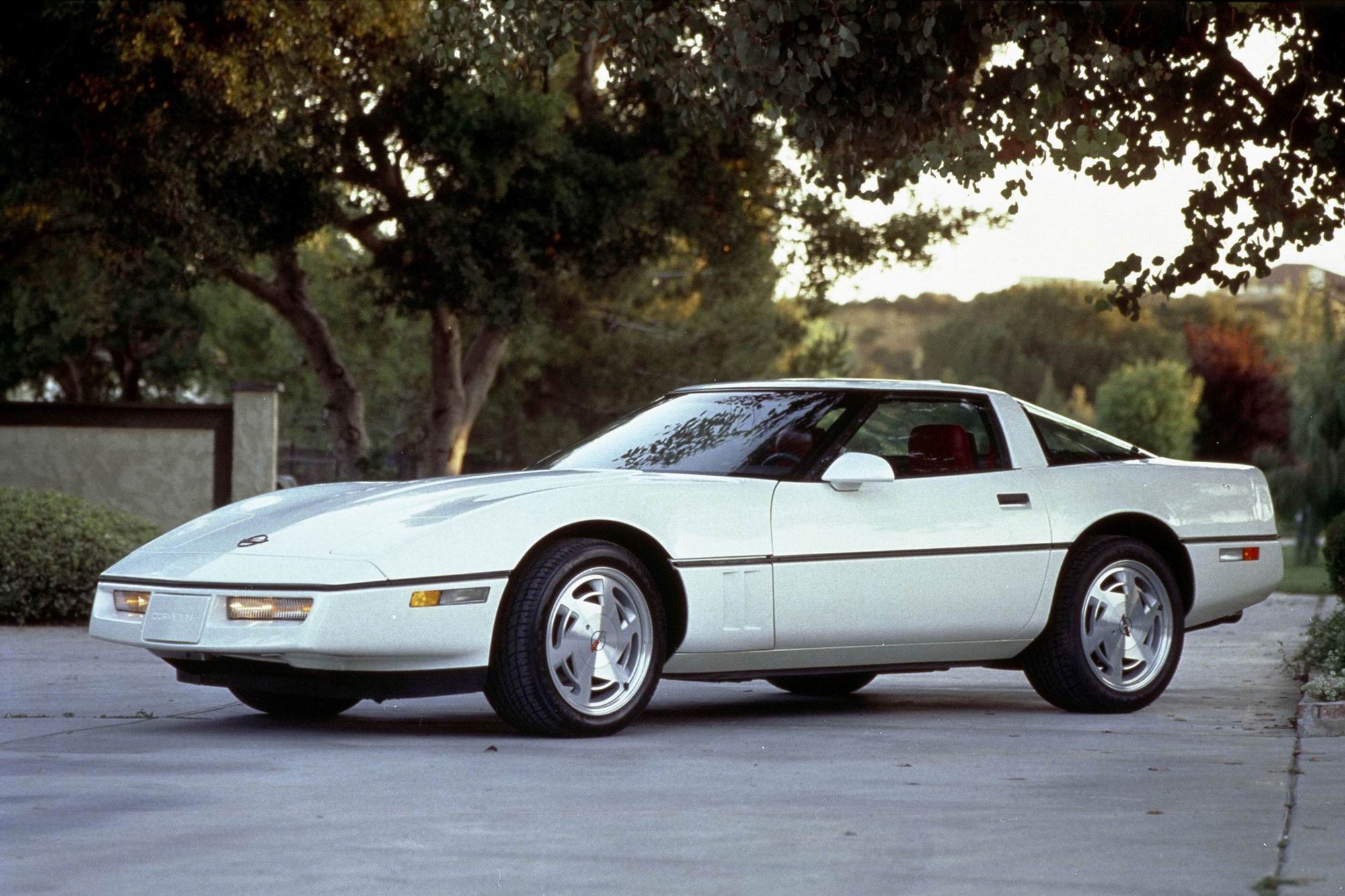 Chevrolet Corvette C4, 1989