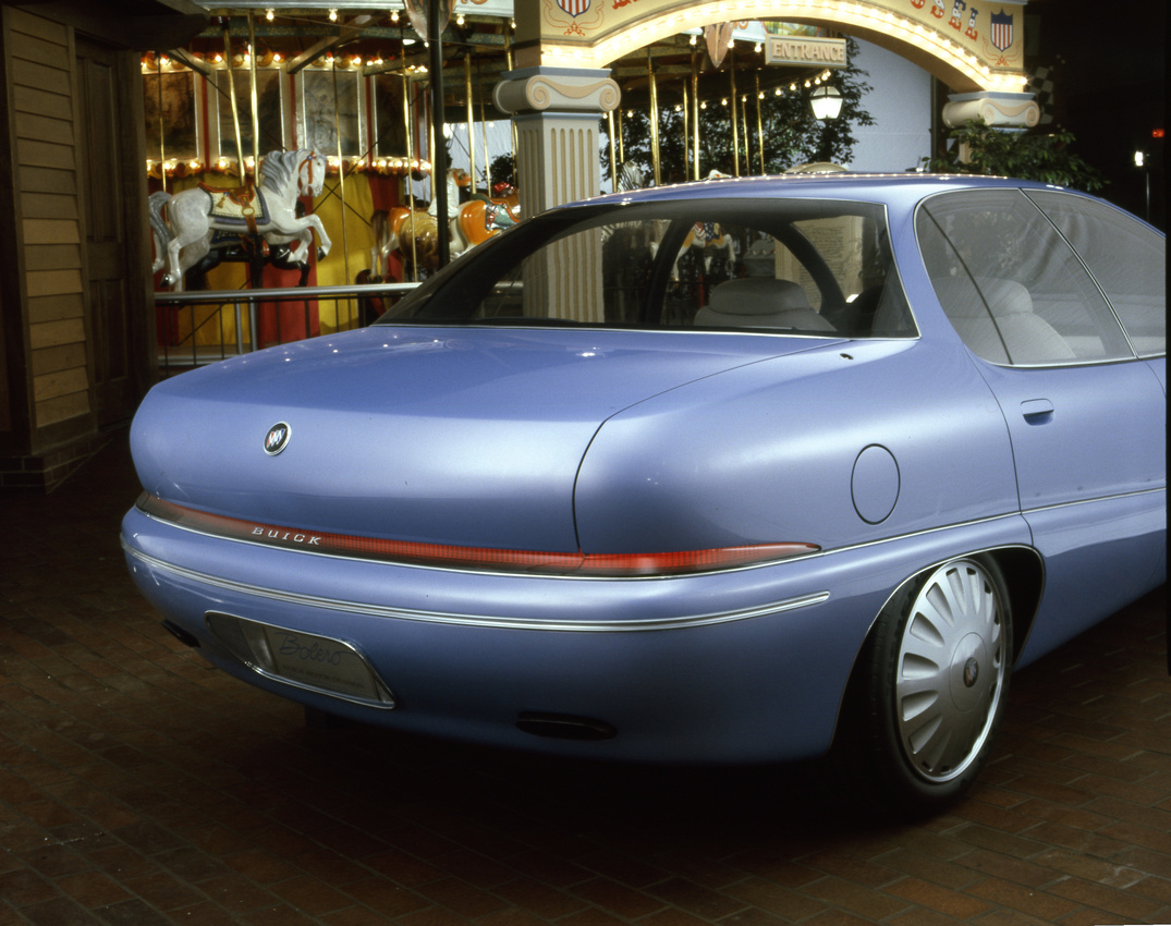 Buick Bolero, 1990