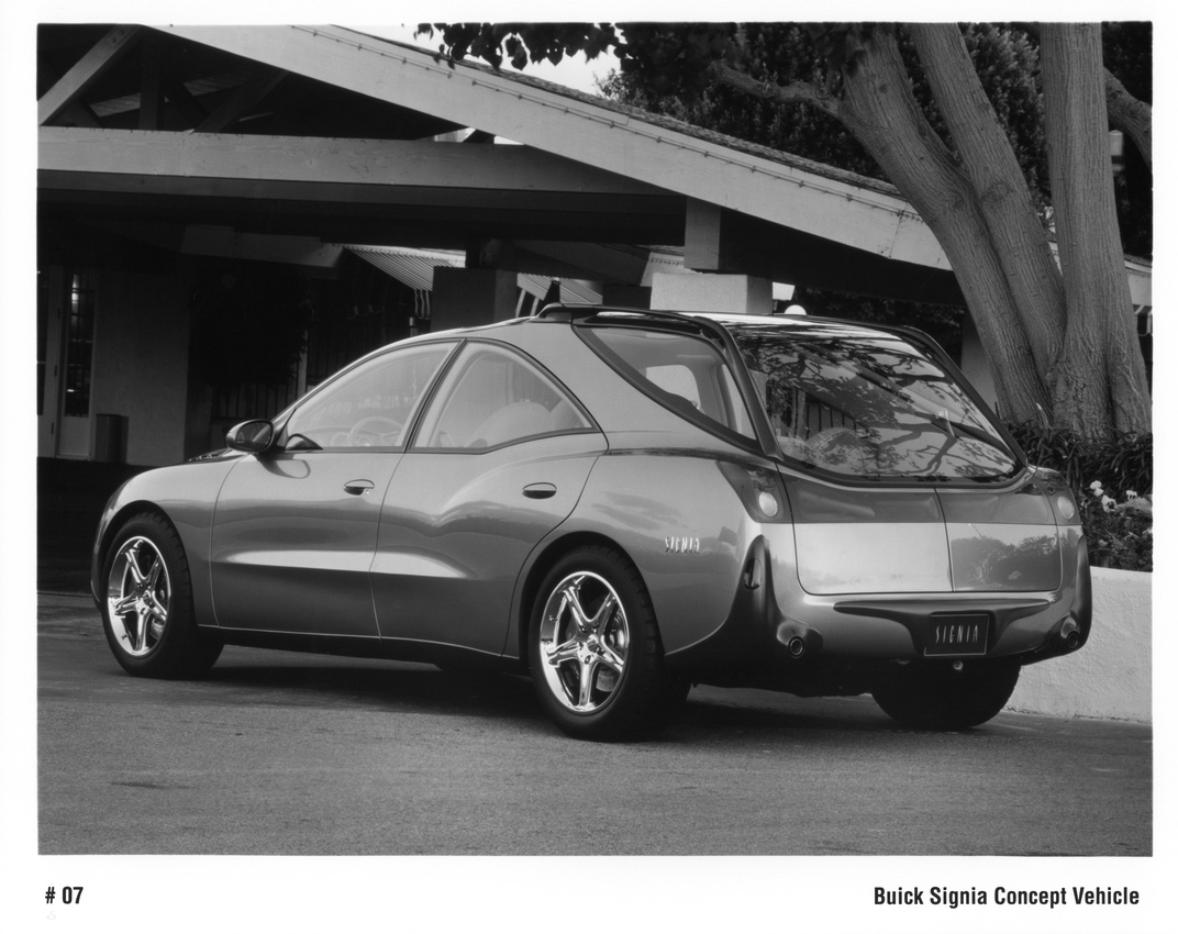 Buick Signia, 1998