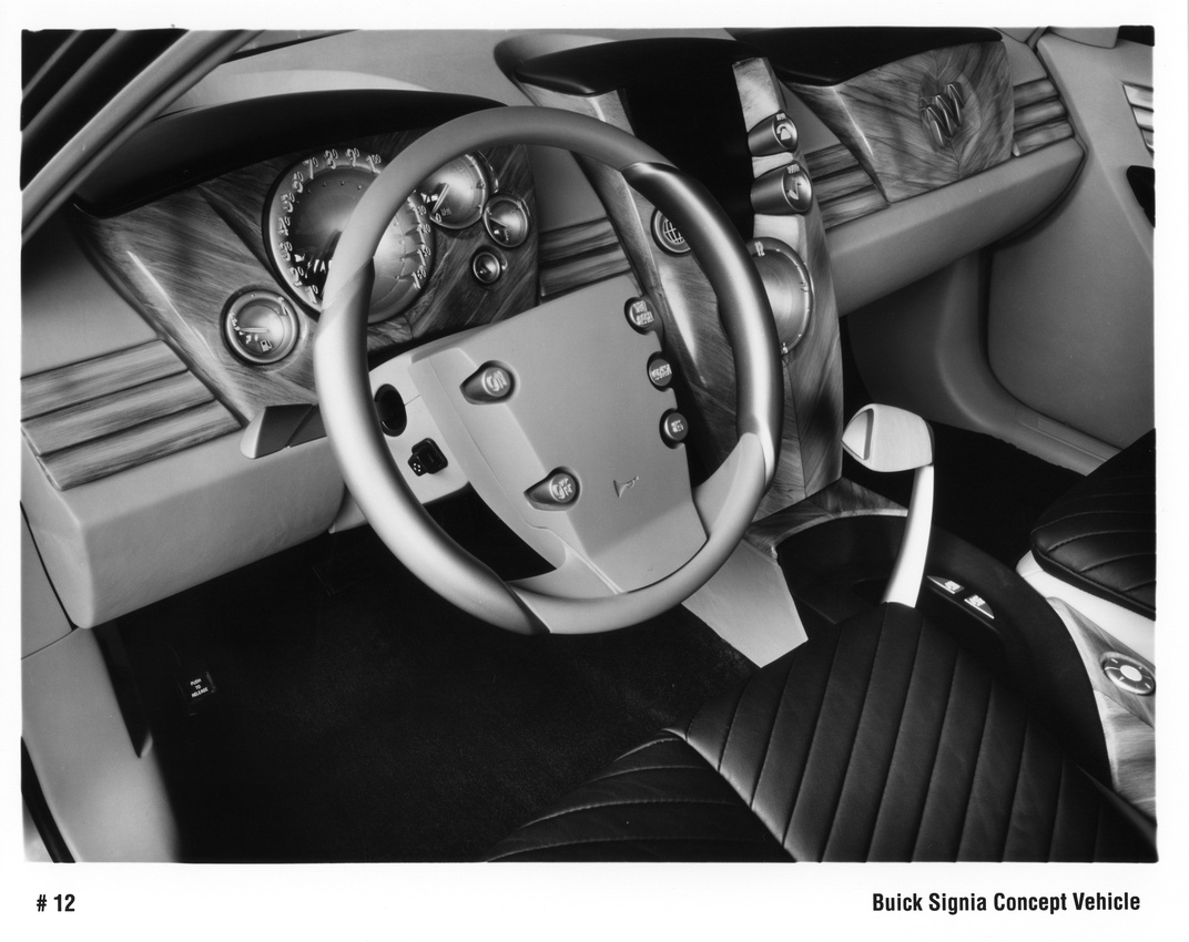 Buick Signia, 1998