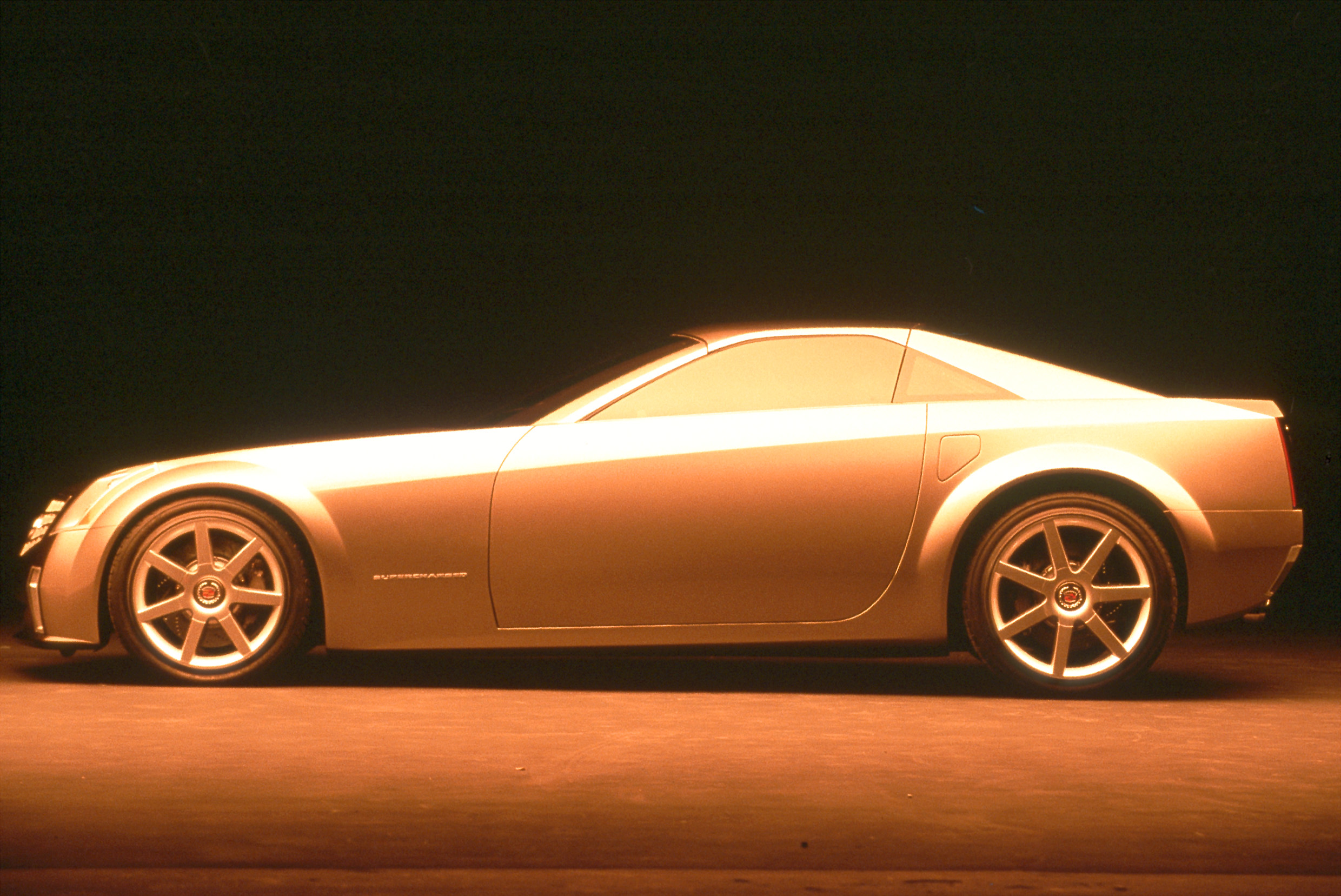 Cadillac Evoq Concept, 1999