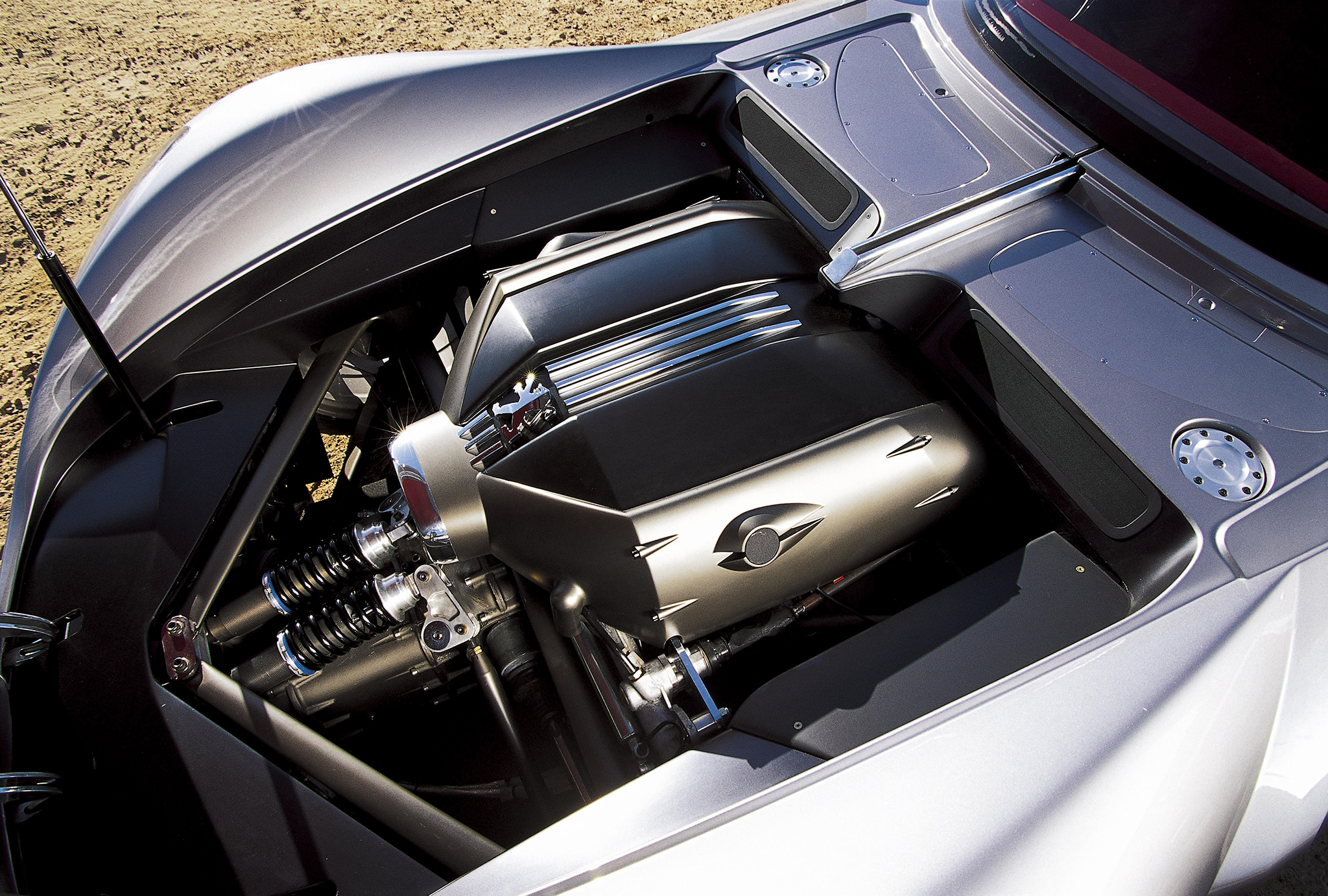 Peugeot 607 Feline Concept, 2000 - Engine