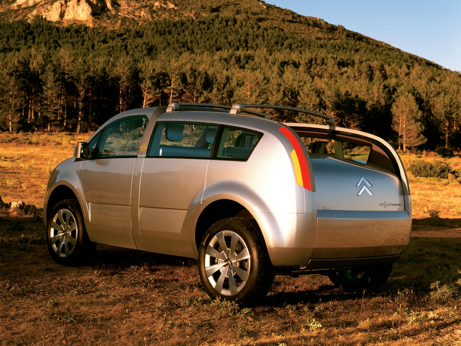 Citroen C-Crosser, 2001