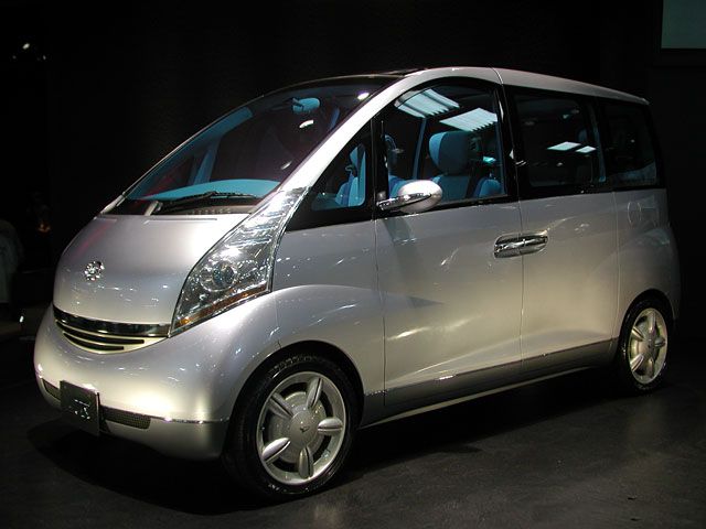 Daihatsu FF Ultra Space, 2001