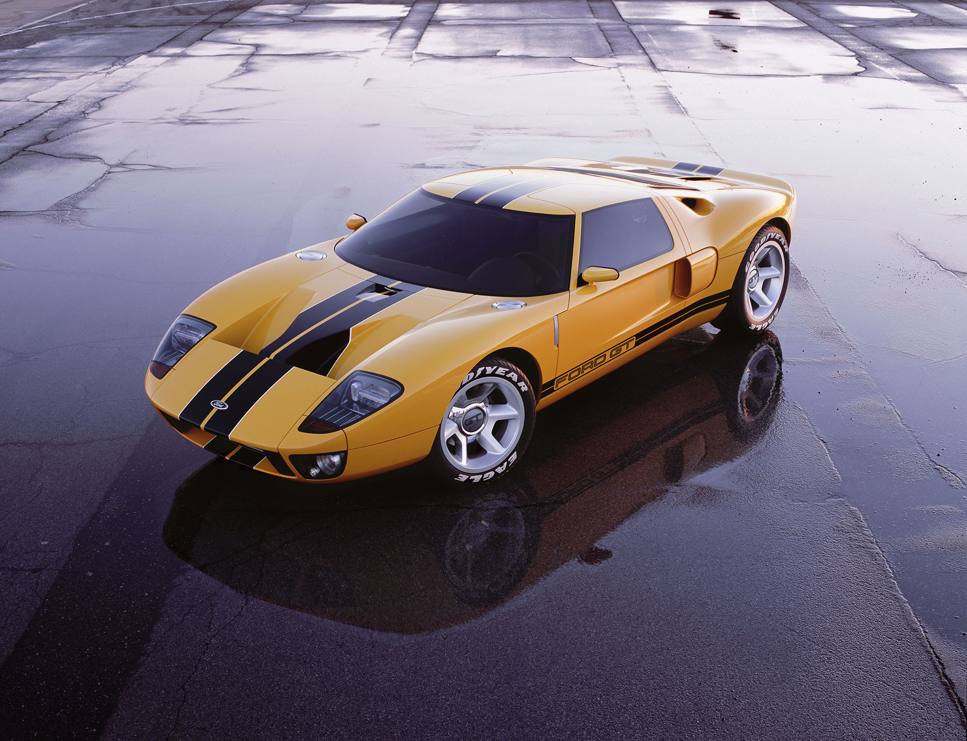 Ford gt 2003