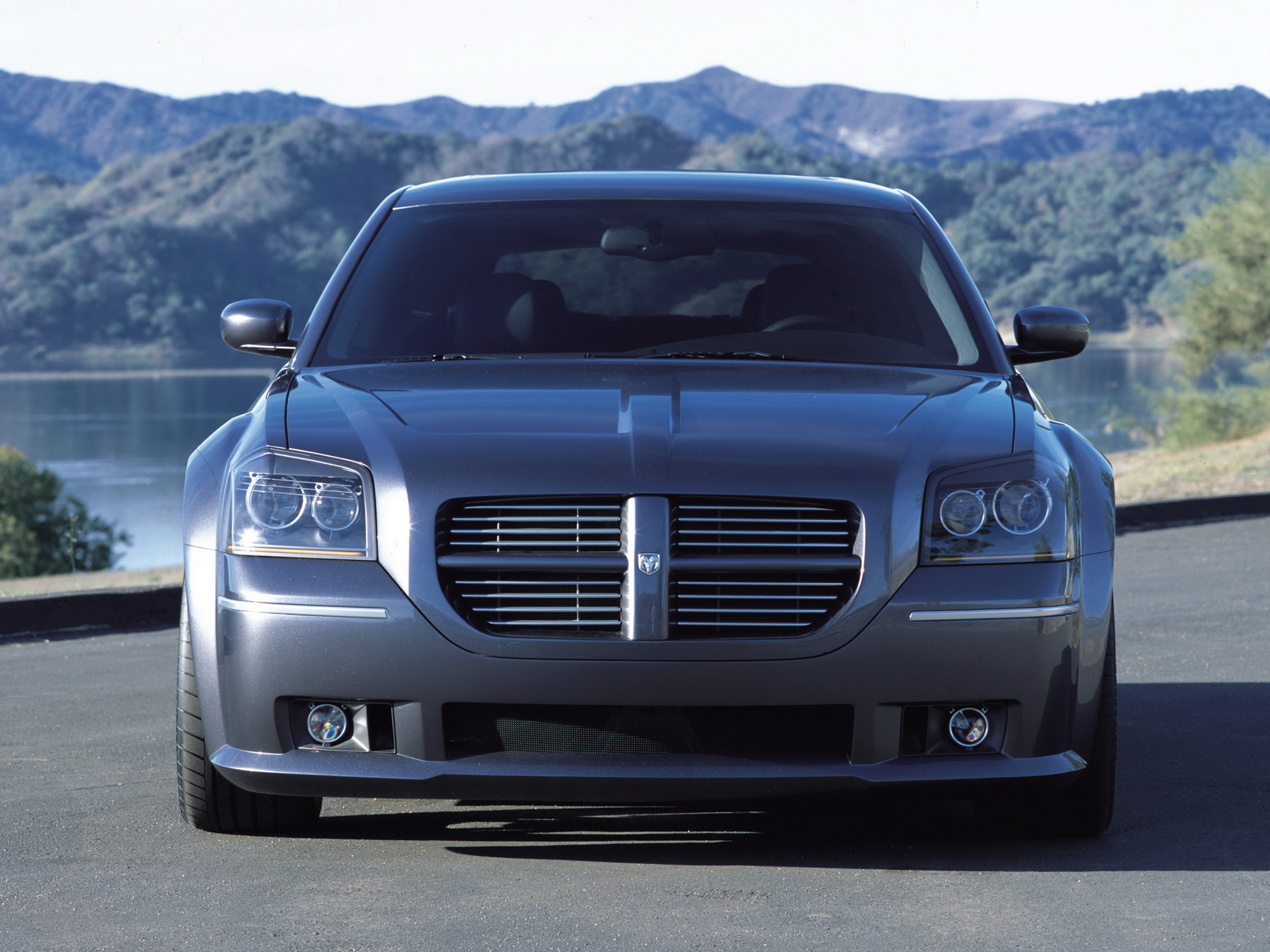 Dodge Magnum SRT-8, 2003
