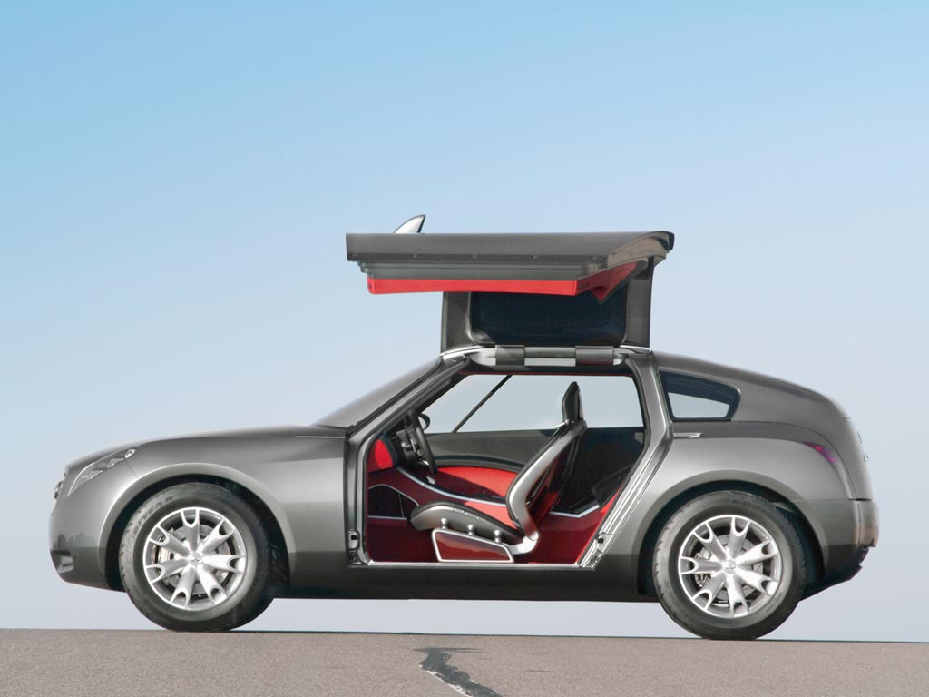 Infiniti Triant, 2003