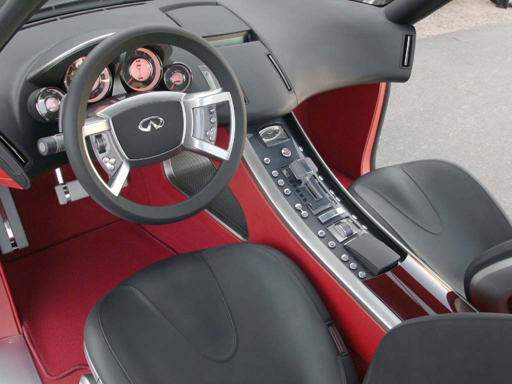 Infiniti Triant, 2003 - Interior
