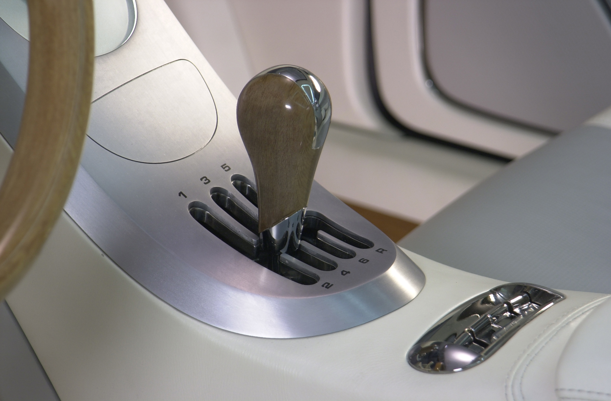 Hyundai HCD-8 Sports Tourer Concept, 2004 - Interior