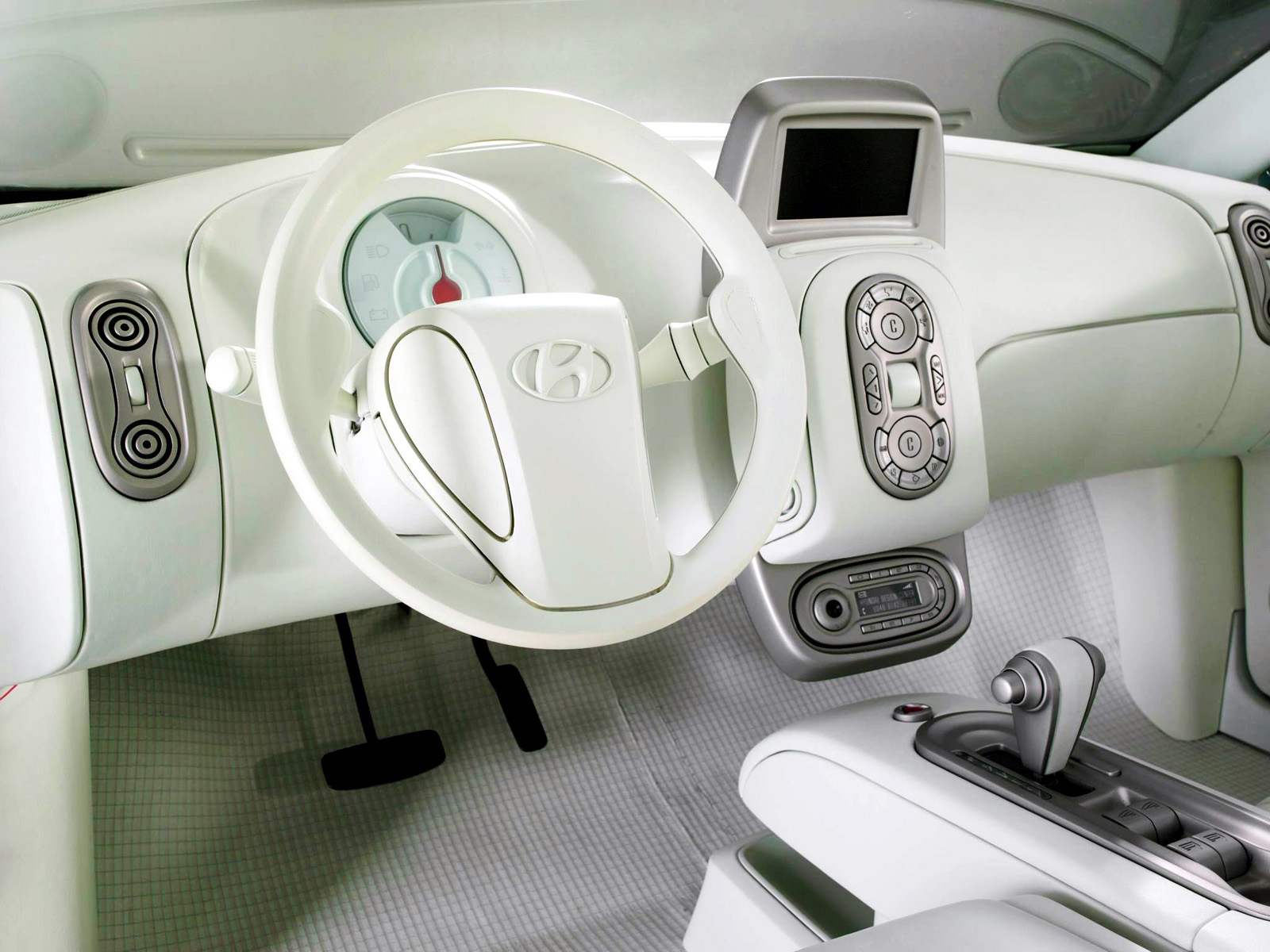 Hyundai E3 Concept, 2004 - Interior