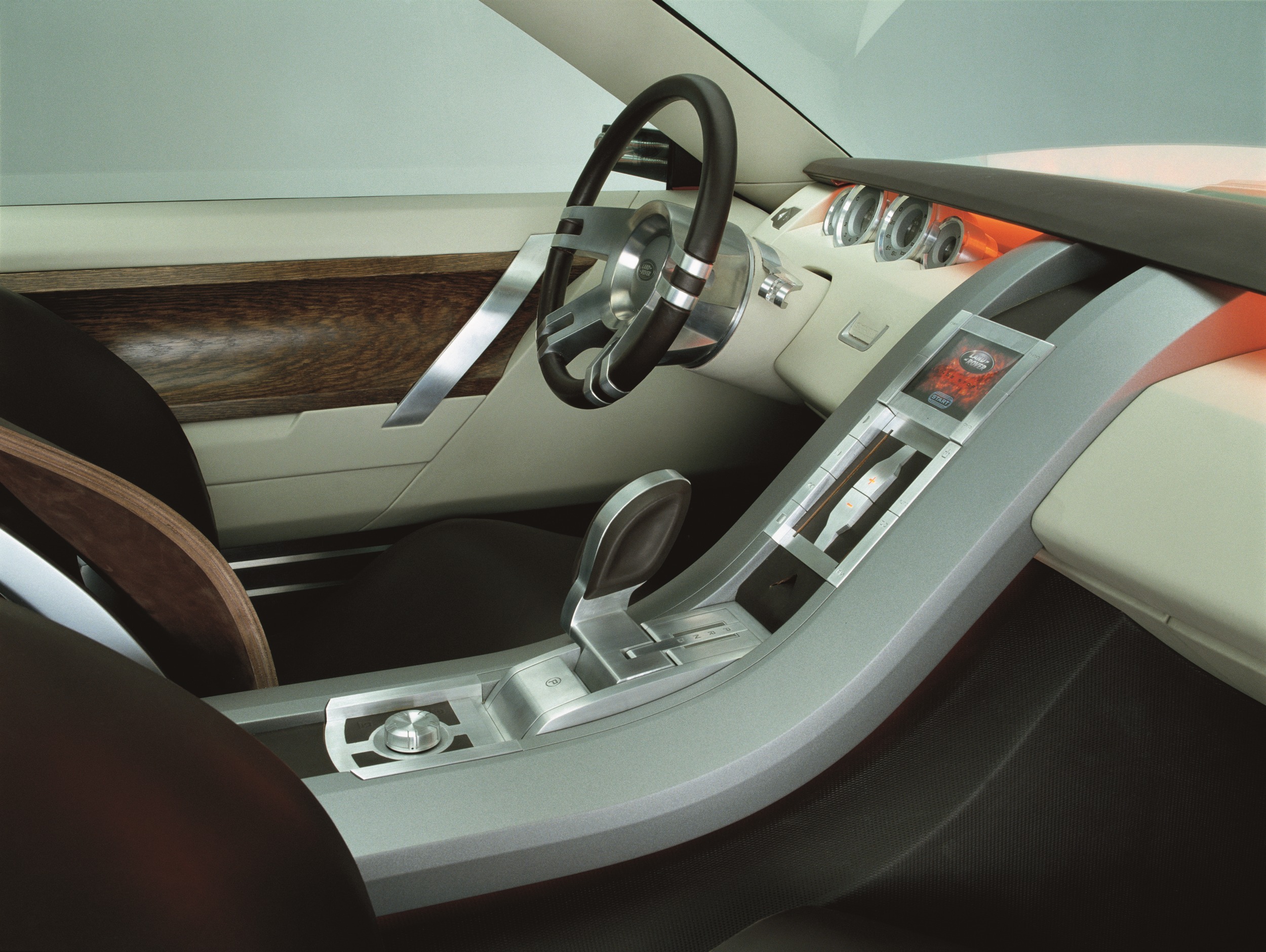 Land Rover Range Stormer, 2004 – Interior