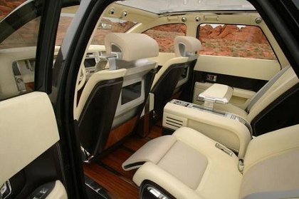 Lincoln Aviator, 2004