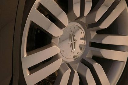 Lincoln Aviator, 2004