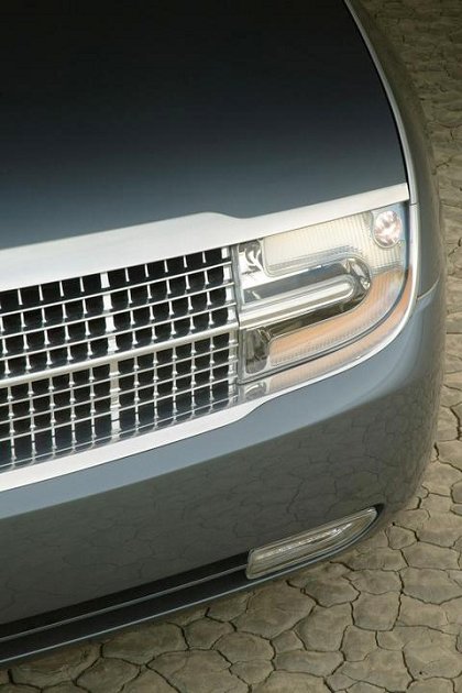 Lincoln Mark-X, 2004