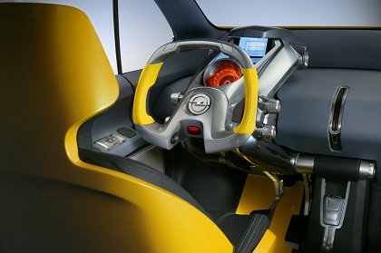 Opel Trixx (Coggiola), 2004