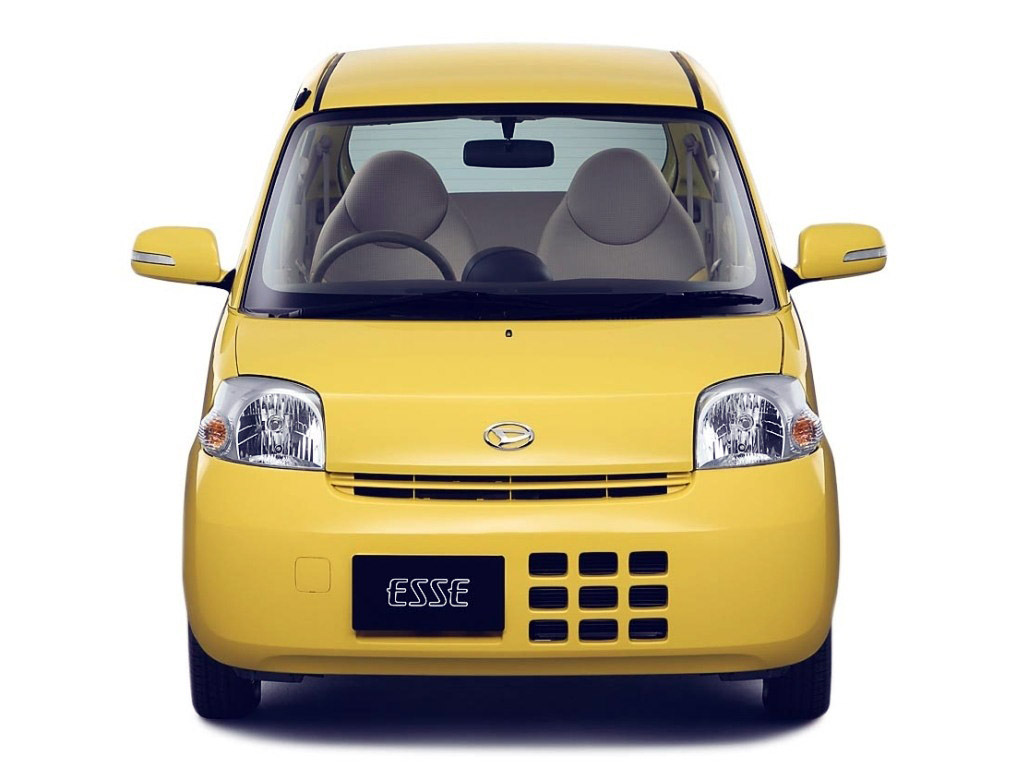 Daihatsu Esse, 2005